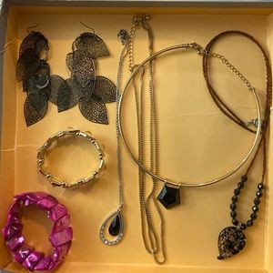 Fashion Jewelry selling as a set - Super cute
